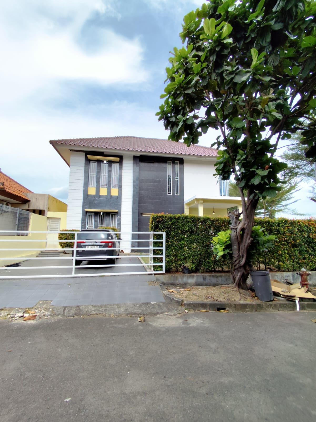 Dijual Rumah Sukajadi HOOK